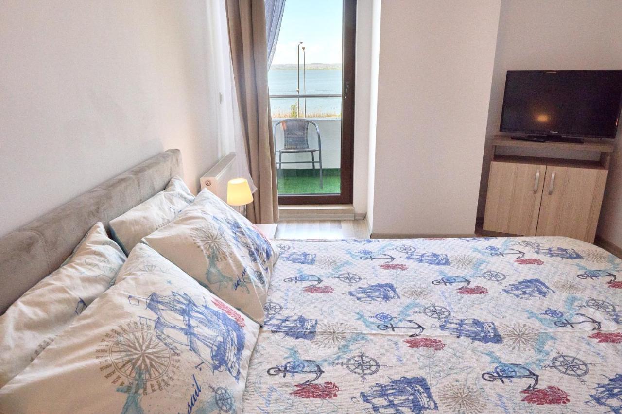 Alina Lake View Apartment Mamaia Exterior photo