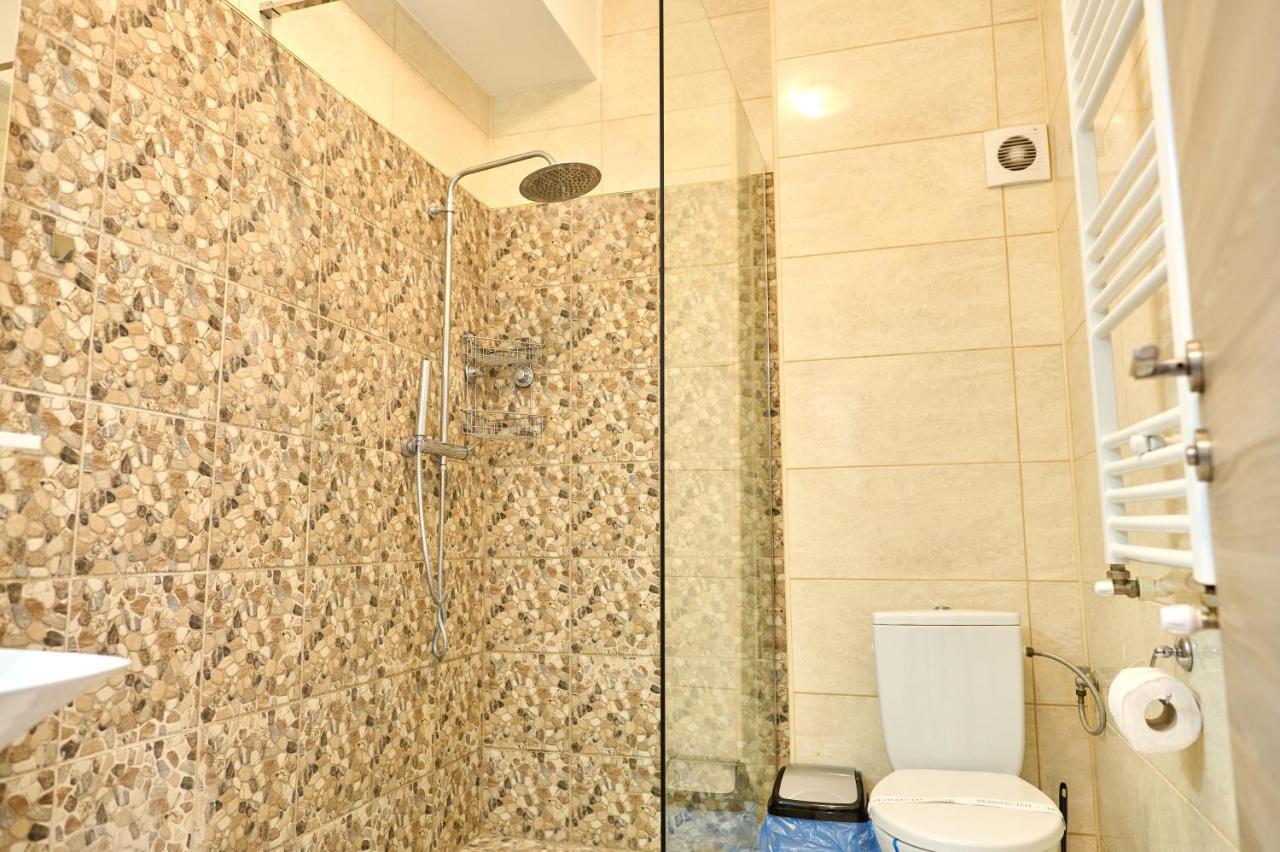 Alina Lake View Apartment Mamaia Exterior photo